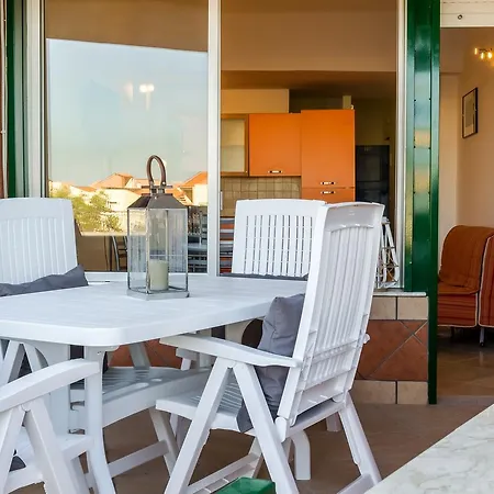 Nero D'avola Morgante Апартаменти Джардіні-Наксос